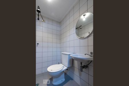 Apartamento à venda com 153m², 4 quartos e 3 vagasBanheiro de Serviço