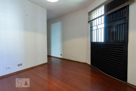 Apartamento à venda com 153m², 4 quartos e 3 vagasQuarto 2 Suite