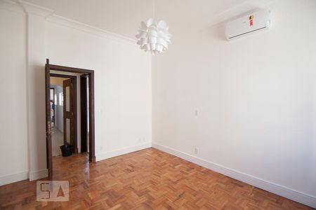 Apartamento para alugar com 102m², 2 quartos e sem vagaQuarto 2