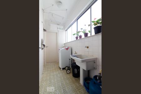 Apartamento para alugar com 80m², 2 quartos e sem vagaLavanderia