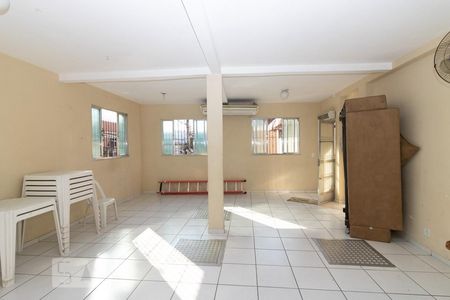 Apartamento à venda com 70m², 3 quartos e 1 vaga Apartamento à venda com 70m², 3 quartos e 1 vagaSalão de festas