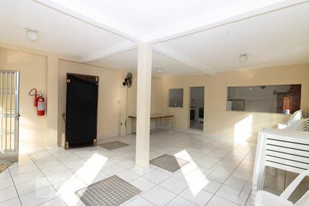 Apartamento à venda com 70m², 3 quartos e 1 vaga Apartamento à venda com 70m², 3 quartos e 1 vagaSalão de festas