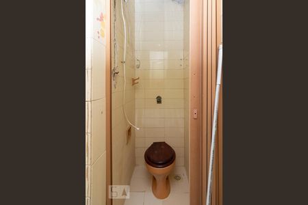 Apartamento à venda com 70m², 3 quartos e 1 vaga Apartamento à venda com 70m², 3 quartos e 1 vagaBanheiro de serviço