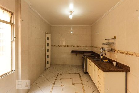 Casa à venda com 304m², 3 quartos e 3 vagassalão de festa