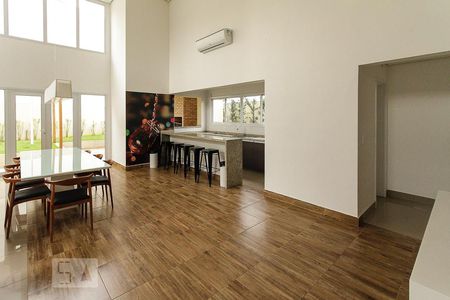 Apartamento à venda com 40m², 1 quarto e 1 vagasalão de festa