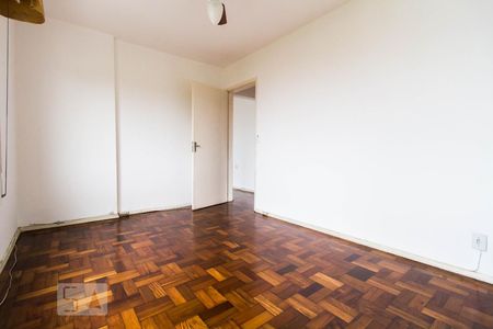 Quarto 1 de apartamento para alugar com 2 quartos, 58m² em Farroupilha, Porto Alegre