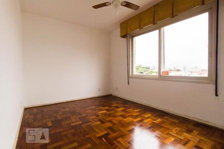 Quarto 1 de apartamento para alugar com 2 quartos, 58m² em Farroupilha, Porto Alegre