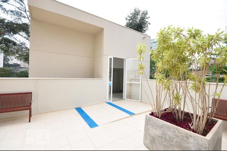 Elevador de apartamento à venda com 2 quartos, 64m² em Vila Praia, São Paulo