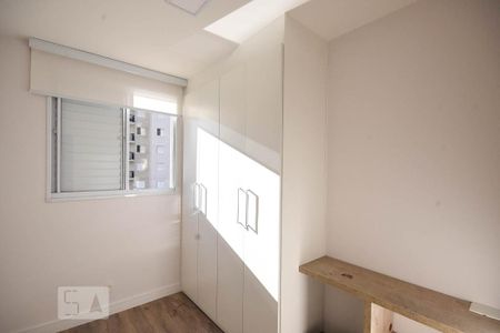 Quarto 1 de apartamento à venda com 2 quartos, 64m² em Vila Praia, São Paulo