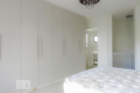 Apartamento para alugar com 74m², 1 quarto e 1 vagaSuíte 