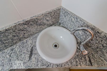 Detalhe do Banheiro de apartamento à venda com 2 quartos, 90m² em Jardim Bela Vista, Santo André