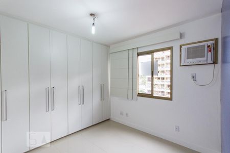 Apartamento à venda com 80m², 3 quartos e 2 vagasSuíte