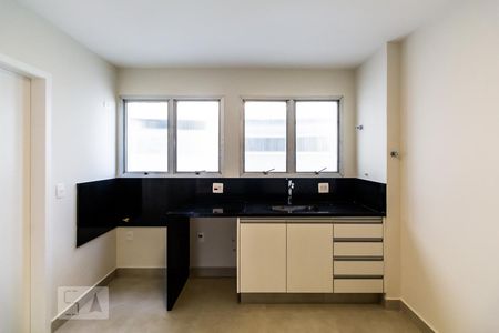 Apartamento para alugar com 115m², 3 quartos e 1 vaga Apartamento para alugar com 115m², 3 quartos e 1 vagaBanheiro