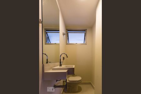 Lavabo de apartamento para alugar com 3 quartos, 115m² em Jardim Paulista, São Paulo