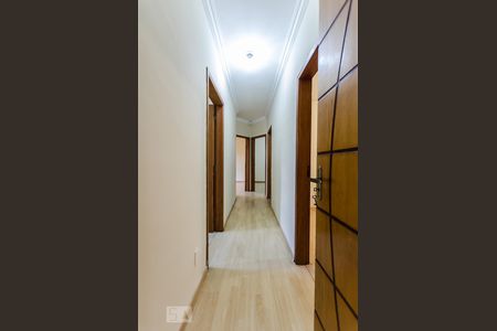 Corredor de casa à venda com 4 quartos, 190m² em Adalgisa, Osasco