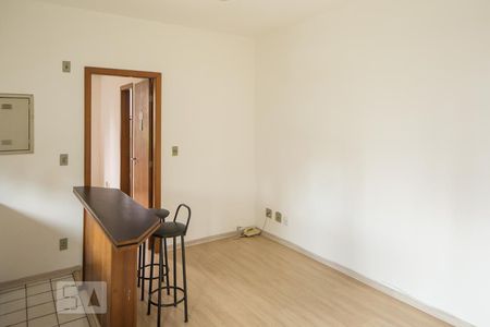 Sala + Cozinha de apartamento para alugar com 1 quarto, 50m² em Lourdes, Belo Horizonte