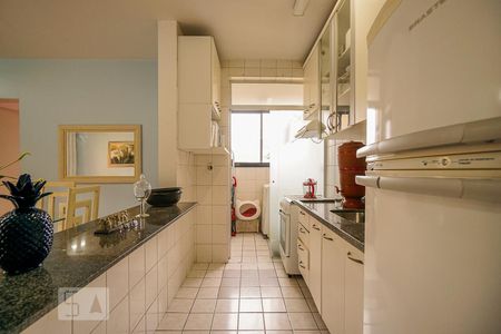 Apartamento à venda com 55m², 2 quartos e 1 vagaCozinha