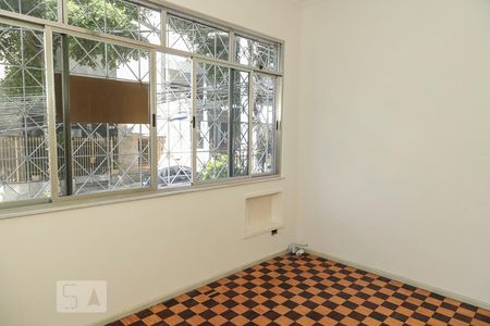 Apartamento para alugar com 100m², 2 quartos e 1 vaga Apartamento para alugar com 100m², 2 quartos e 1 vagaQuarto 1