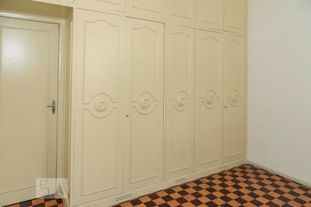 Quarto 1 de apartamento para alugar com 2 quartos, 100m² em Méier, Rio de Janeiro