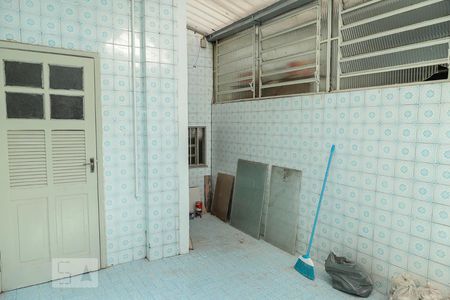 Apartamento para alugar com 100m², 2 quartos e 1 vaga Apartamento para alugar com 100m², 2 quartos e 1 vagaÁrea de Serviço