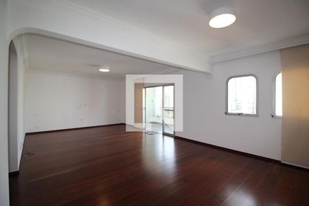 Studio para alugar em Indianópolis