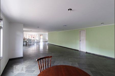 Apartamento à venda com 55m², 2 quartos e sem vagaSalão de festas