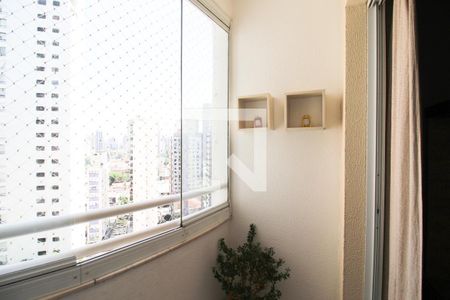Varanda da Sala de apartamento à venda com 2 quartos, 75m² em Vila Nova Conceição, São Paulo