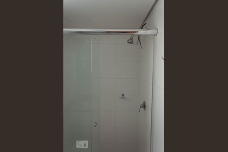 Banheiro de apartamento à venda com 2 quartos, 79m² em Petrópolis, Porto Alegre