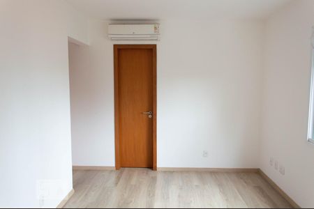 Suíte de apartamento à venda com 2 quartos, 79m² em Petrópolis, Porto Alegre