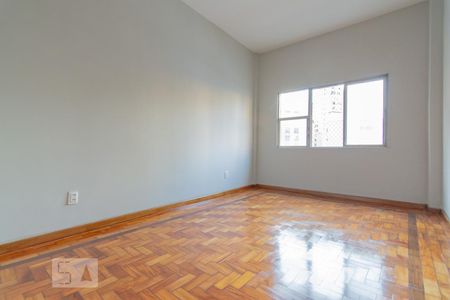 quarto de apartamento para alugar com 1 quarto, 58m² em Santa Efigênia, São Paulo
