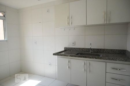 Cozinha de apartamento à venda com 2 quartos, 51m² em Vila Alvorada, Jundiaí