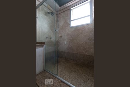 Banheiro suíte de apartamento à venda com 4 quartos, 220m² em Lourdes, Belo Horizonte