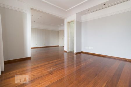 Sala de apartamento à venda com 4 quartos, 220m² em Lourdes, Belo Horizonte
