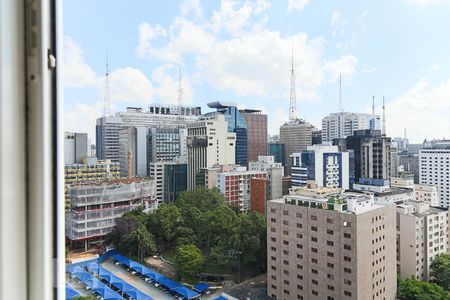 Vista de apartamento à venda com 2 quartos, 76m² em Consolação, São Paulo