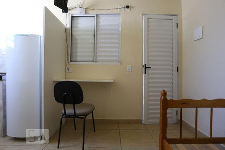 Quarto de kitnet/studio para alugar com 1 quarto, 15m² em Vila São Luís(zona Oeste), São Paulo