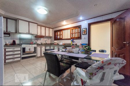 Casa à venda com 445m², 4 quartos e sem vagaCozinha