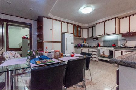 Casa à venda com 445m², 4 quartos e sem vagaCozinha