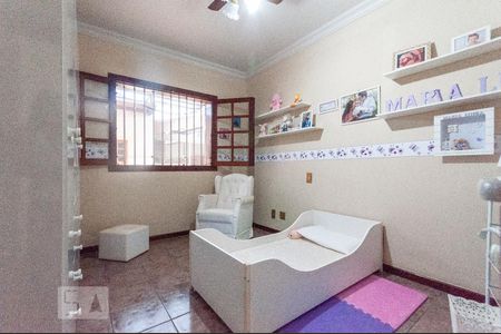 Casa à venda com 445m², 4 quartos e sem vagaQuarto 2