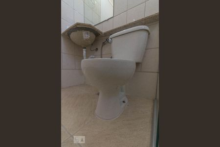 Banheiro de apartamento para alugar com 3 quartos, 67m² em Palmares, Belo Horizonte