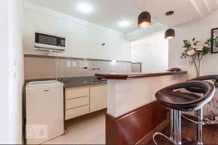 Cozinha de apartamento à venda com 1 quarto, 47m² em Cambuí, Campinas
