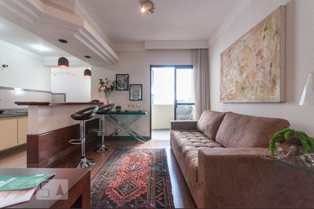 Sala de apartamento à venda com 1 quarto, 47m² em Cambuí, Campinas