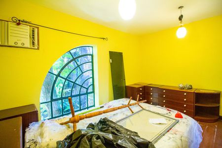 Casa de condomínio para alugar com 600m², 4 quartos e 3 vagasSuite 1