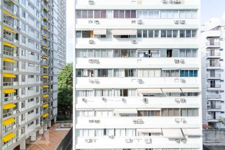 Apartamento para alugar com 45m², 1 quarto e 1 vaga Apartamento para alugar com 45m², 1 quarto e 1 vagaVista - Varanda