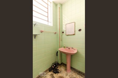 Banheiro de apartamento para alugar com 1 quarto, 58m² em Centro, Campinas