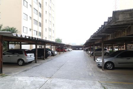 Apartamento para alugar com 65m², 2 quartos e 1 vaga Apartamento para alugar com 65m², 2 quartos e 1 vagaGaragem