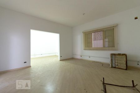 Casa à venda com 500m², 3 quartos e sem vagaSala