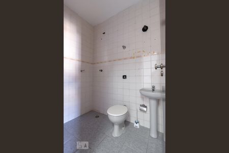 Casa à venda com 500m², 3 quartos e sem vagaBanheiro Suíte 2