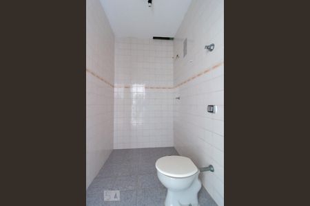 Banheiro de casa à venda com 3 quartos, 500m² em Vila Congonhas, São Paulo