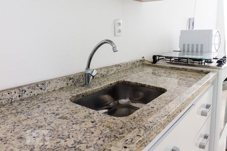 Detalhe pia  de kitnet/studio para alugar com 1 quarto, 15m² em Vila Matilde, São Paulo