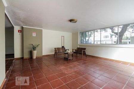 Apartamento para alugar com 73m², 3 quartos e 2 vagas Apartamento para alugar com 73m², 3 quartos e 2 vagasHall